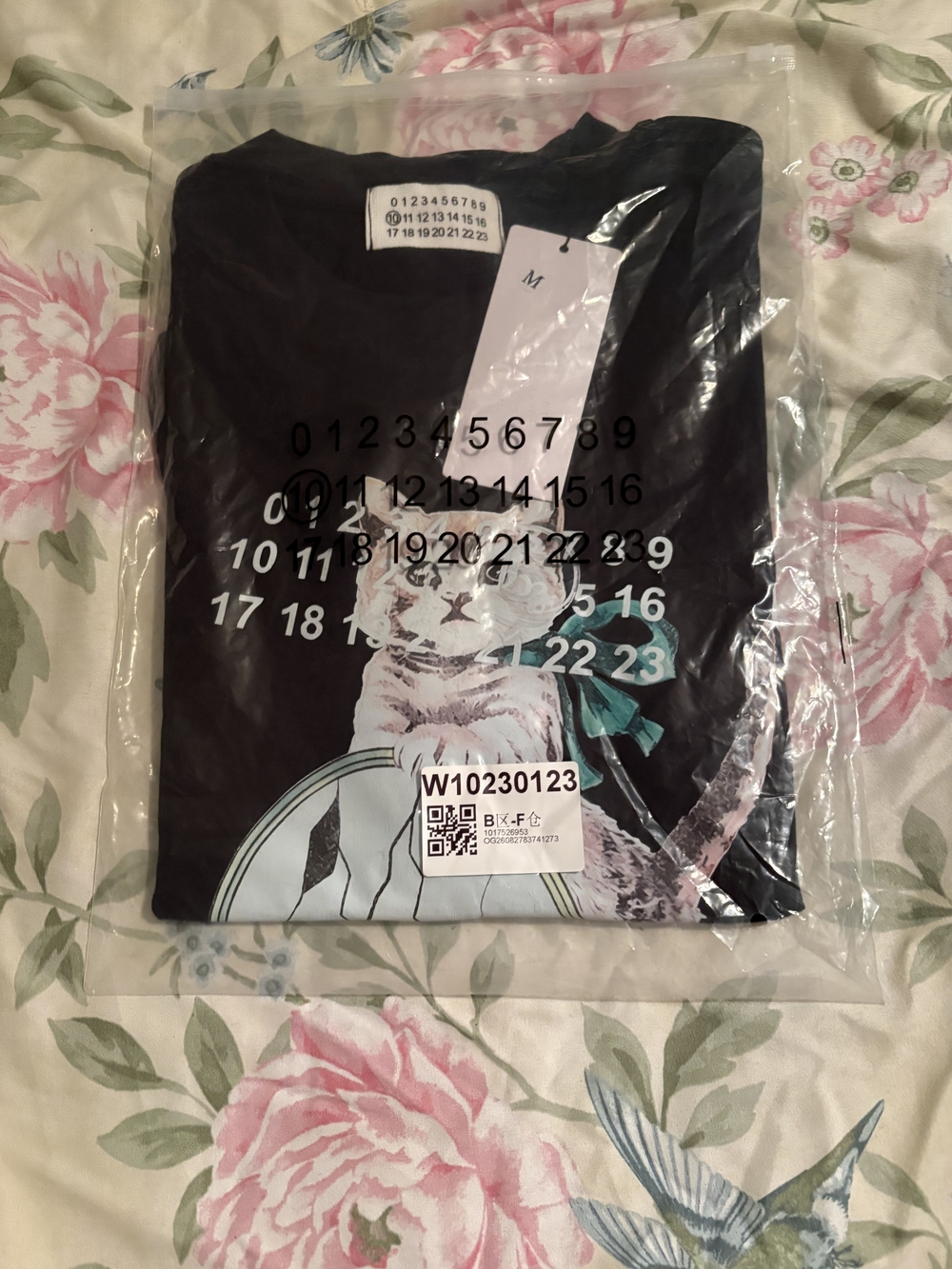 Men's Black Graphic Cat Print T-Shirt. Maison Margiela